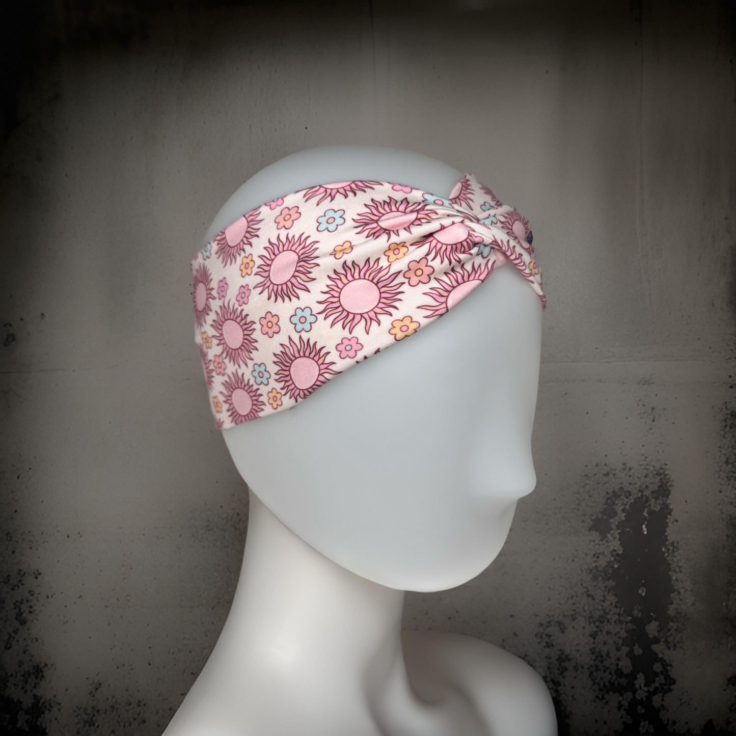 Cameo Pink Sun on Ivory